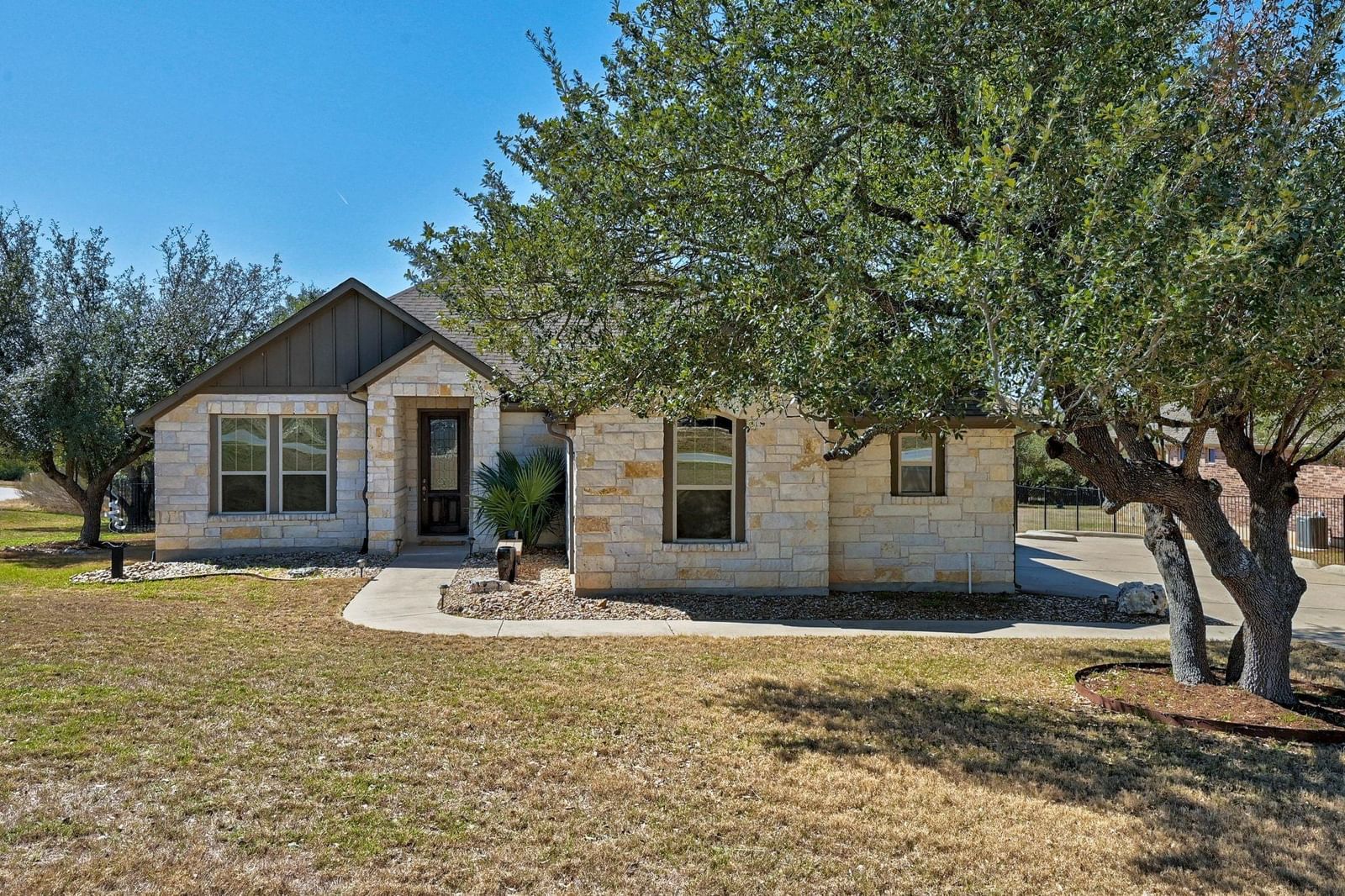 960 Blue Ridge DR - Photo 1