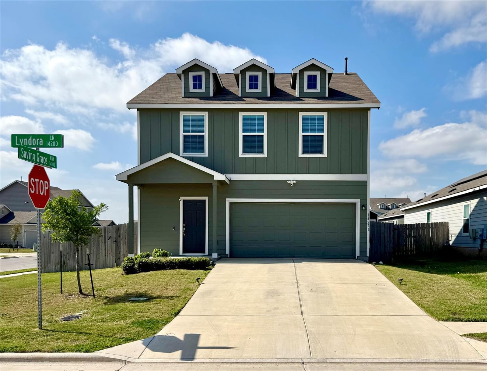 14221 Lyndora LN - Photo 1