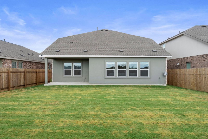 Property photo 38