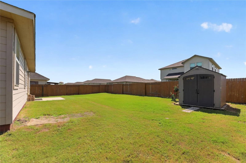 Property photo 28