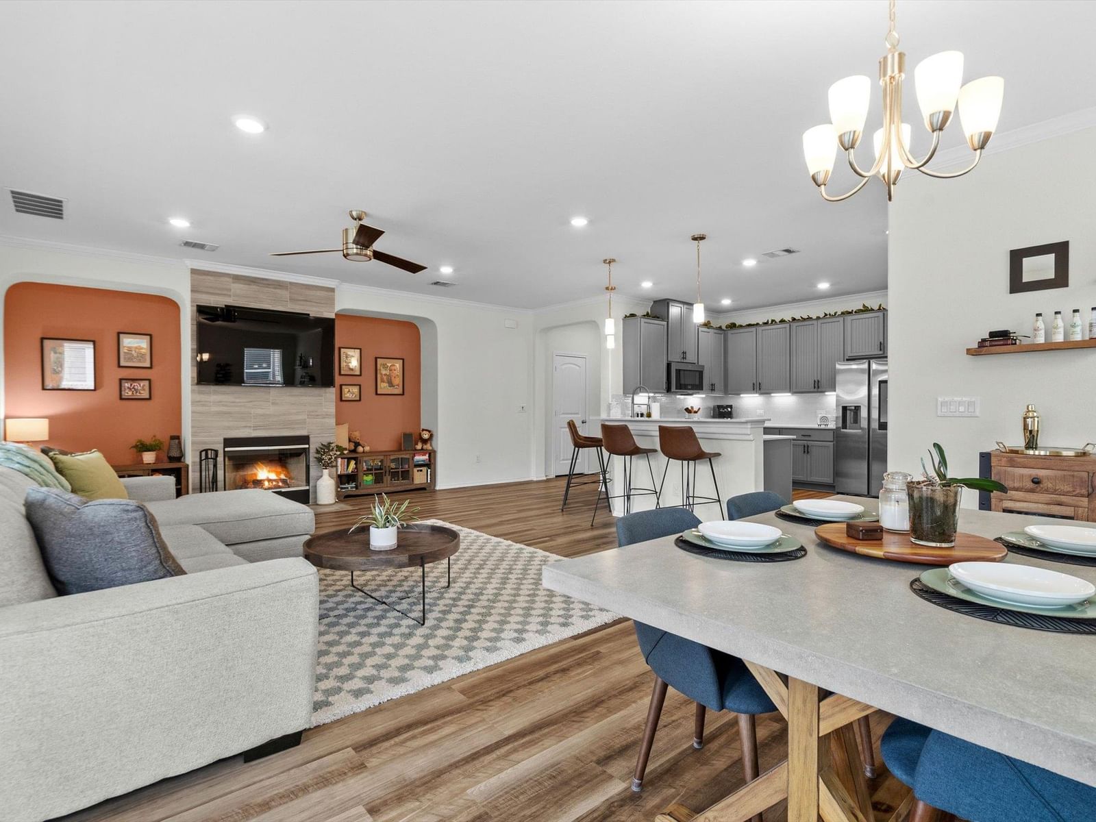 Photo 8