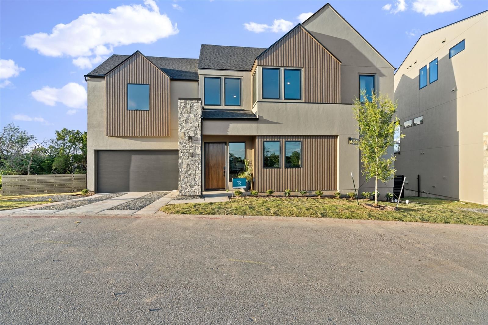 9803 Ribelin Ranch CT #9 - Photo 1