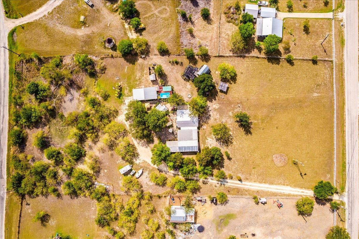 2411 Rohde RD - Photo 1