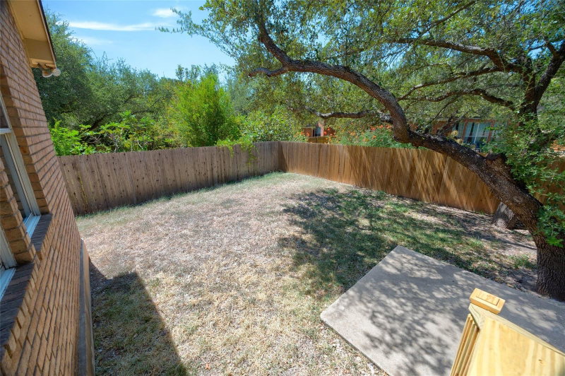 Property photo 31