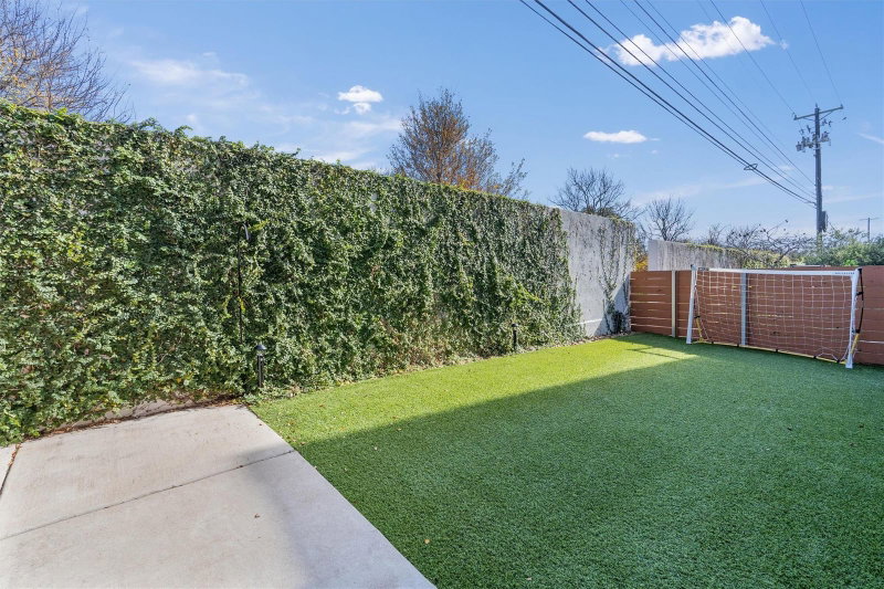 Property photo 33