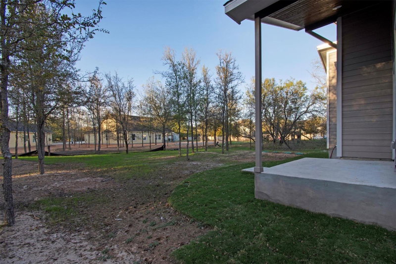 Property photo 37