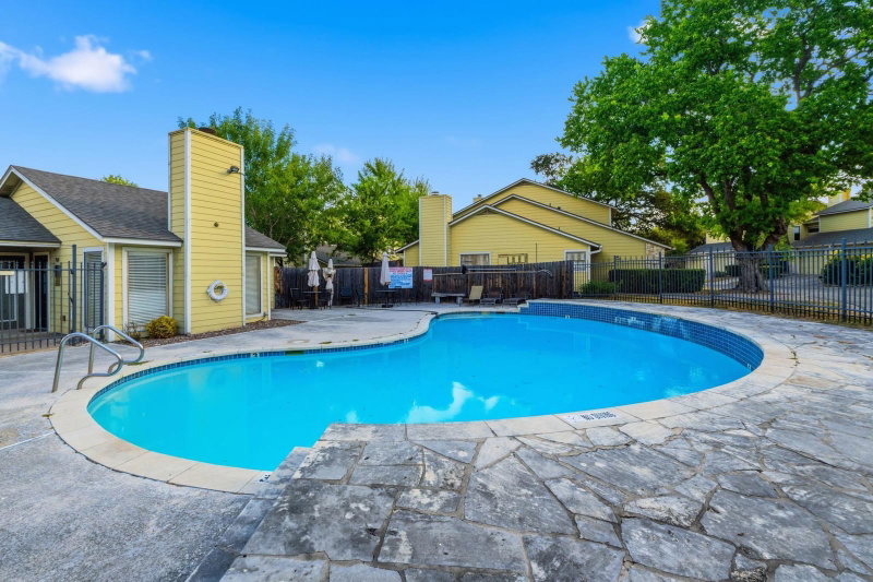 Property photo 35