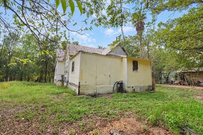 Property photo 25