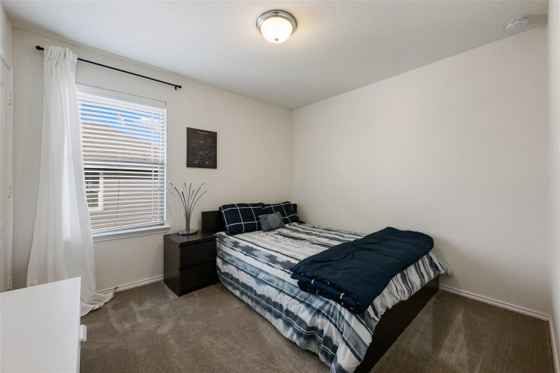 Property photo 28