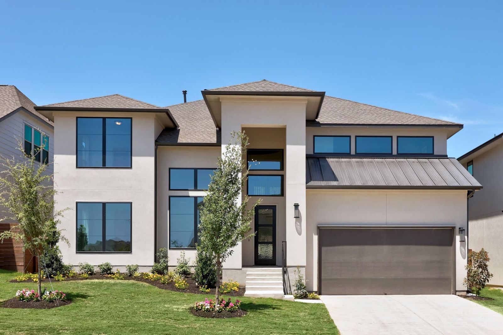 8020 Sarcelle DR - Photo 1