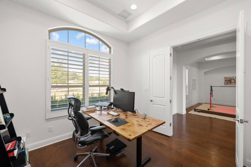 Property photo 23