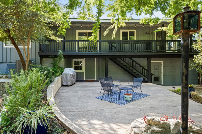 Property photo 35