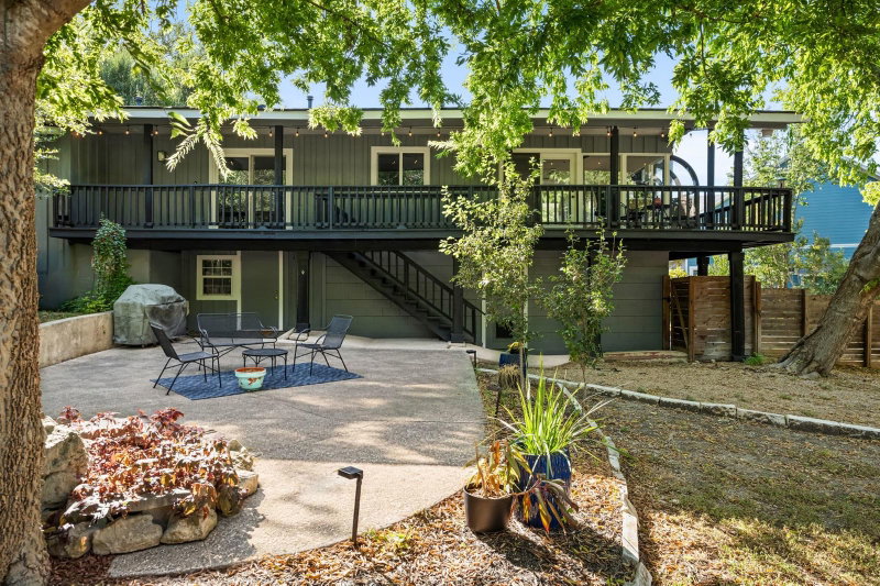 Property photo 38