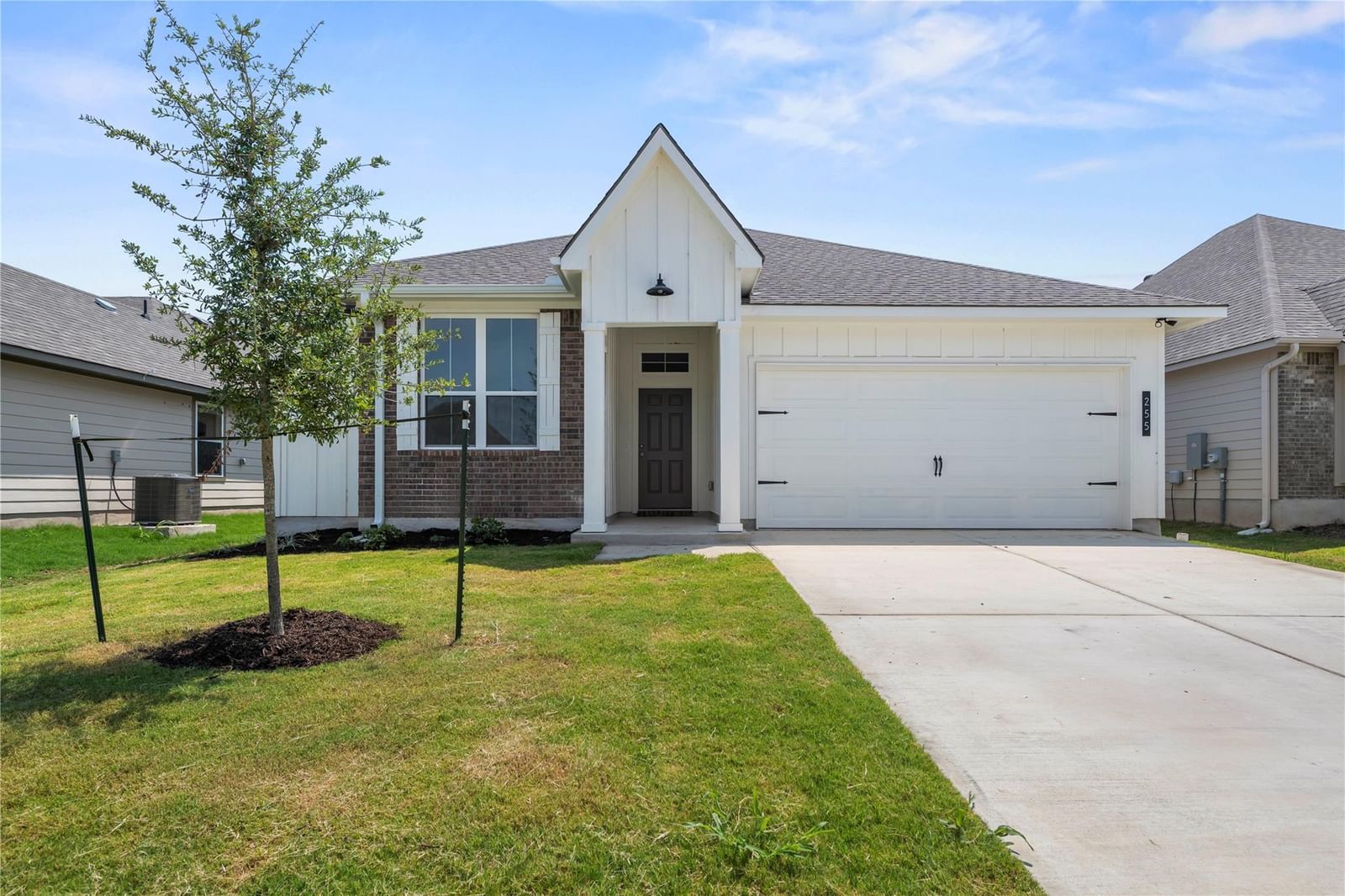 255 Gus LOOP - Photo 1