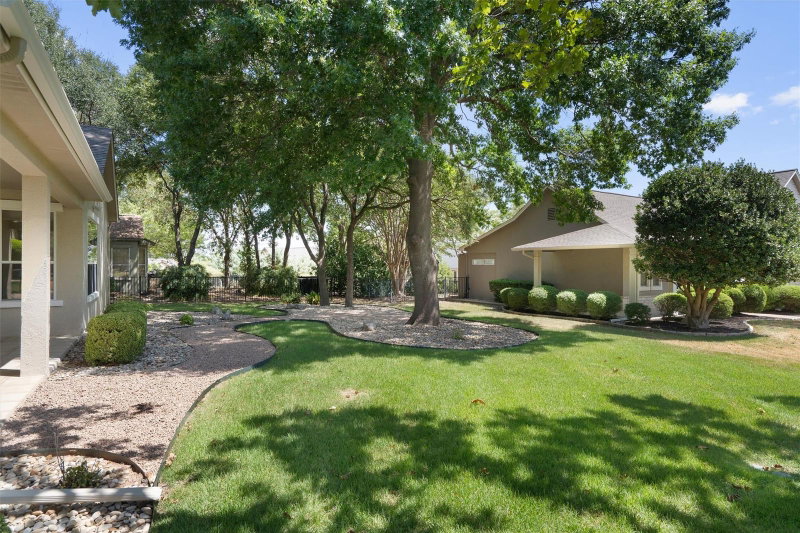 Property photo 38