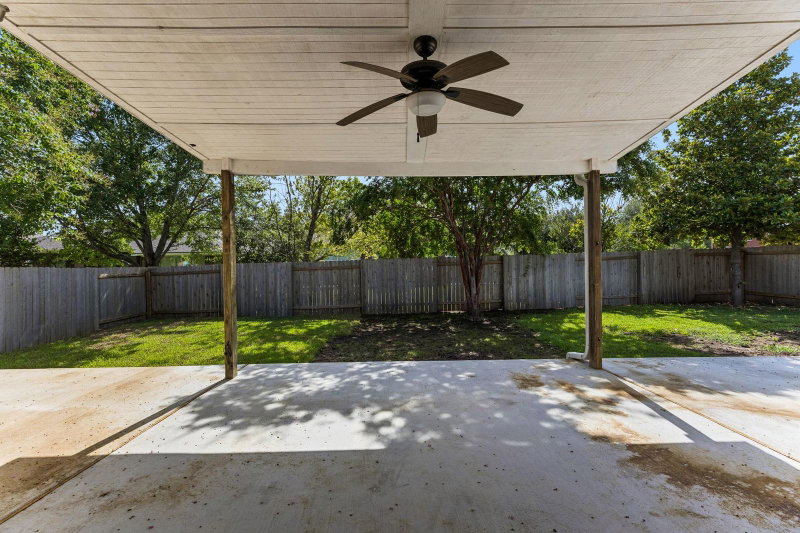 Property photo 31