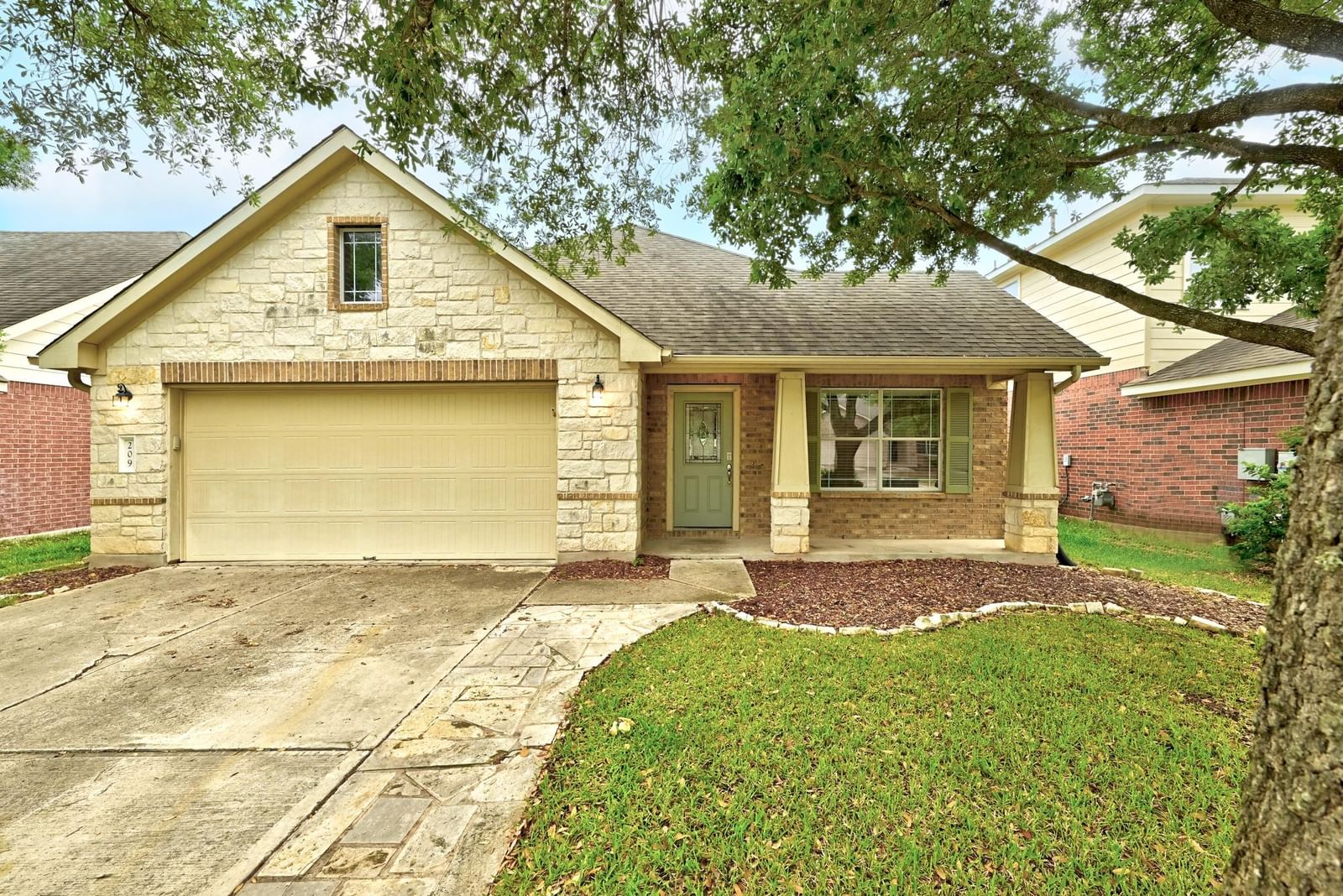 209 Calline Mayes RUN - Photo 1