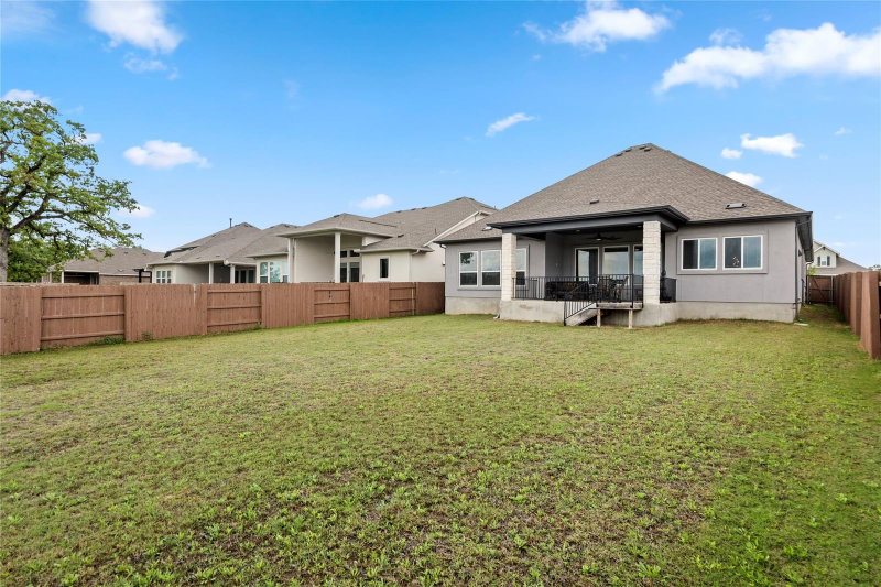 Property photo 38