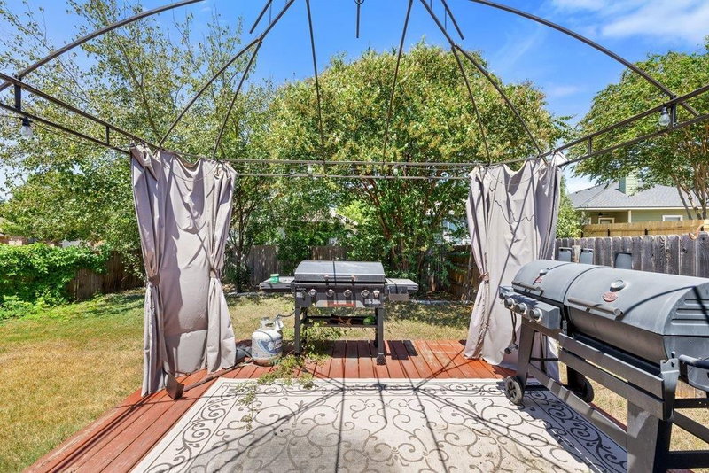 Property photo 33