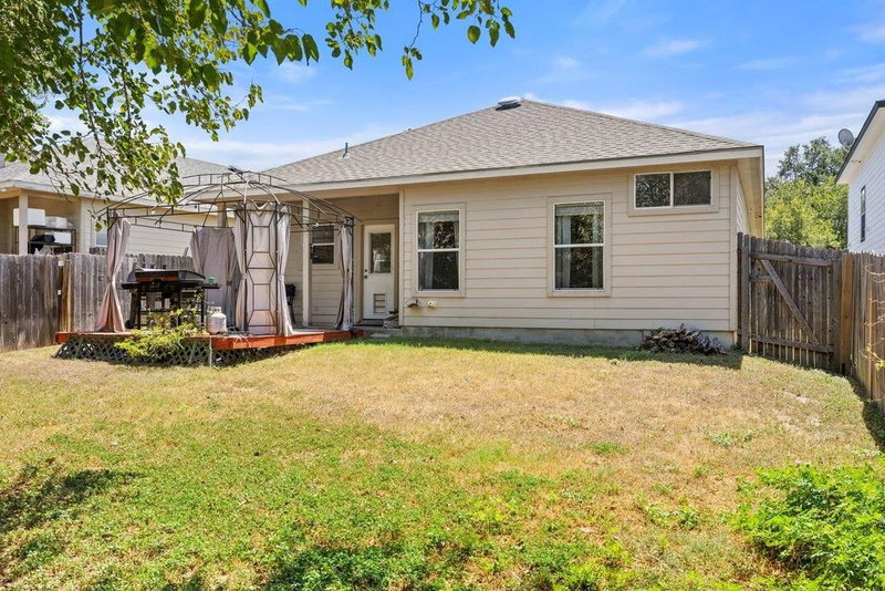 Property photo 36