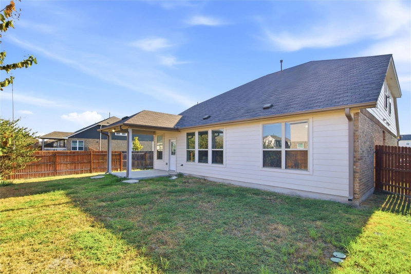 Property photo 31
