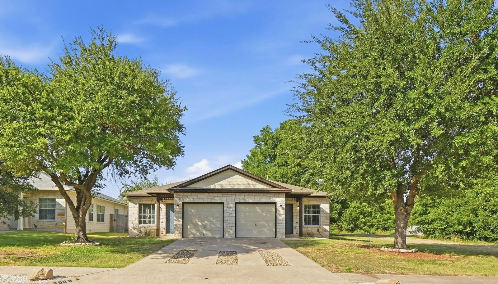 3008 Aftonshire WAY - Photo 1
