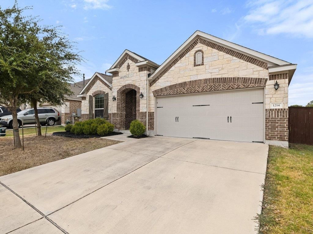 1214 Chad DR - Photo 1
