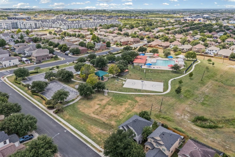 Property photo 32