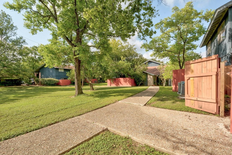 Property photo 25