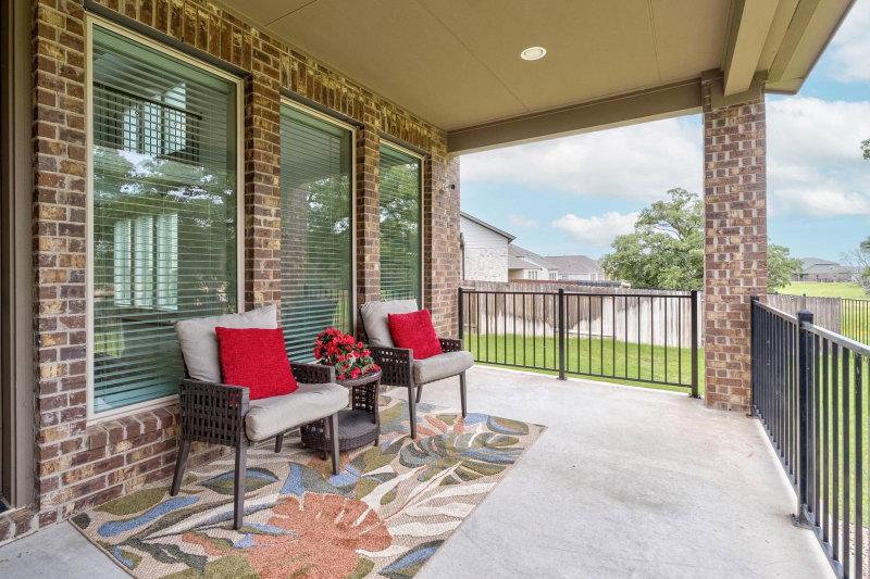 Property photo 33