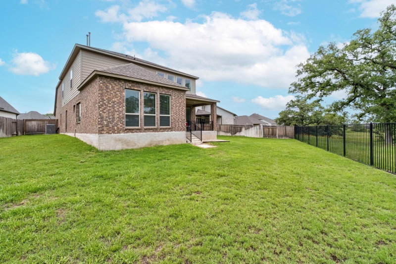 Property photo 35