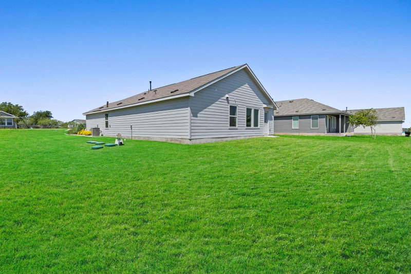Property photo 38
