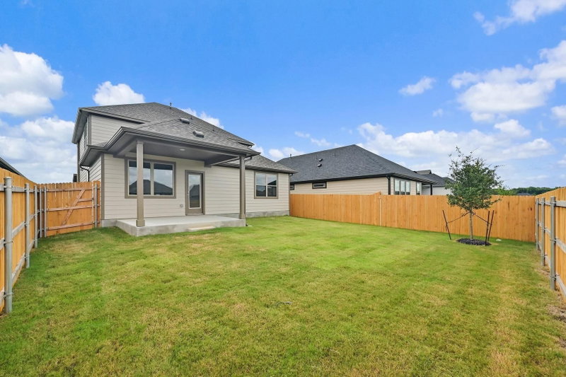 Property photo 32