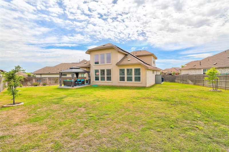Property photo 36
