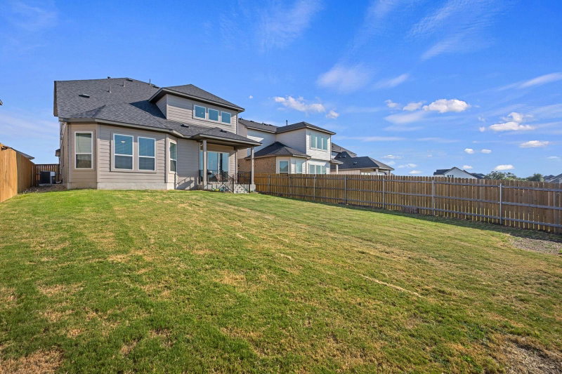 Property photo 27