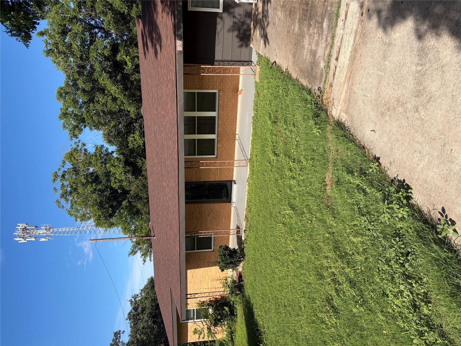1012 N Water ST - Photo 1