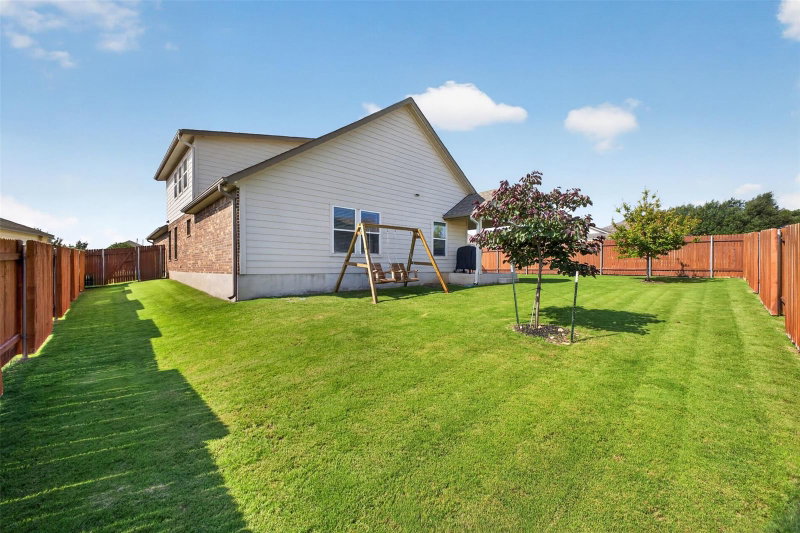 Property photo 31