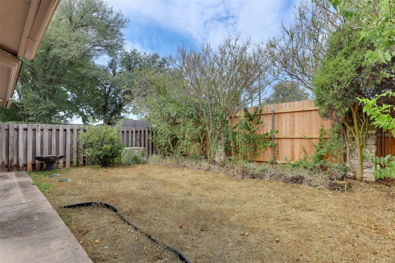 Property photo 32
