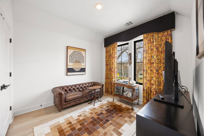 Property photo 30