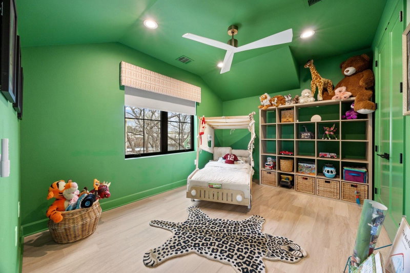 Property photo 31