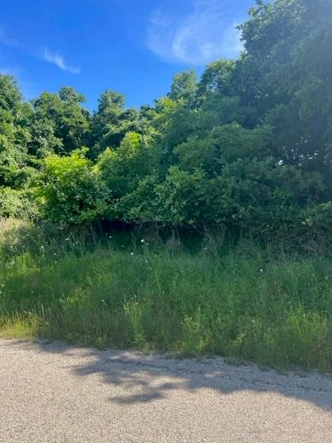 366 Riverside DR - Photo 1