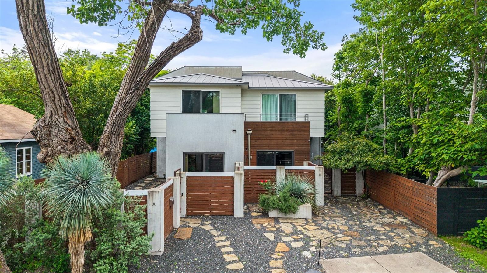 613 Annie ST #A - Photo 1