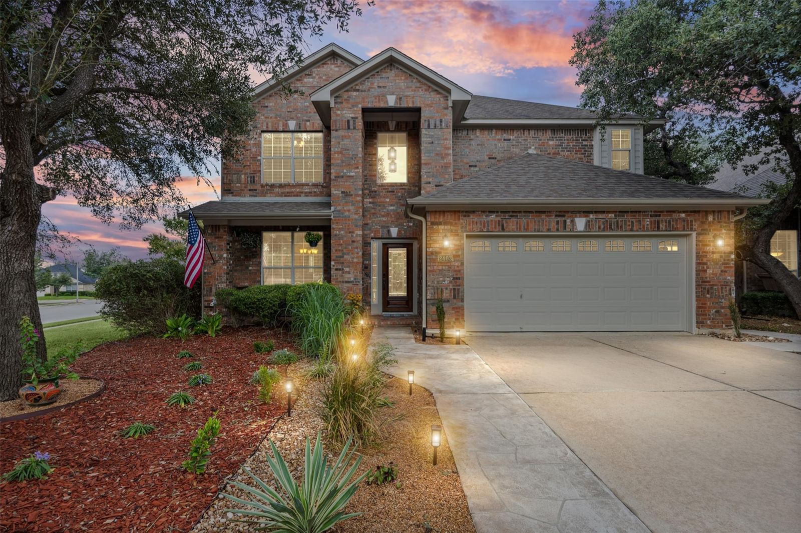 2403 Kimra LN - Photo 1