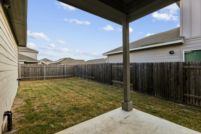 Property photo 24