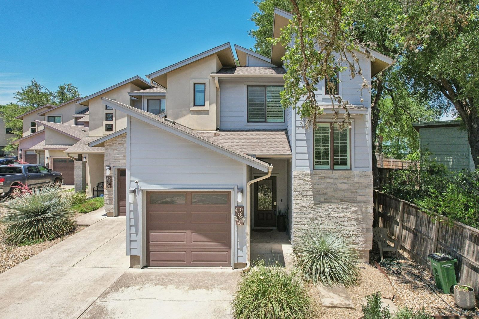 4008 Valley View RD #A - Photo 1