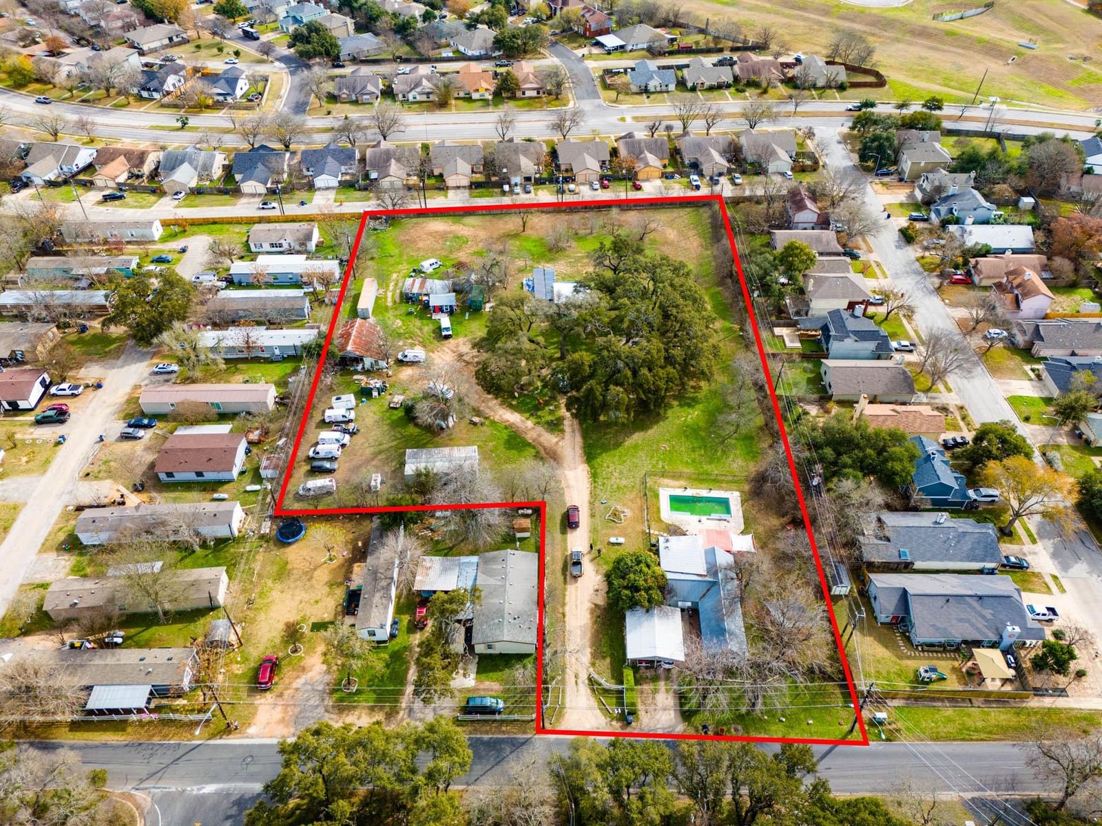 8203 Longview RD - Photo 1