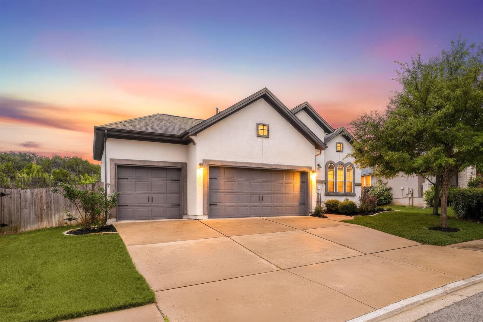 165 Senna DR - Photo 1