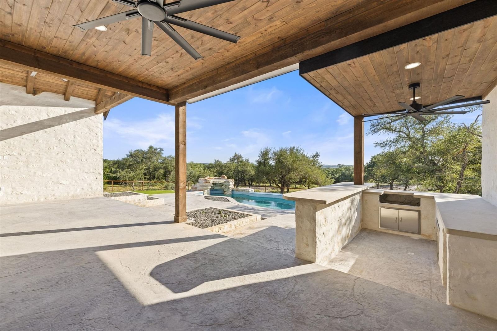 Photo 30