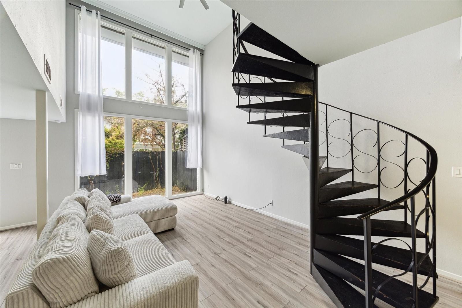 3300 Yorktown ST #13 - Photo 1