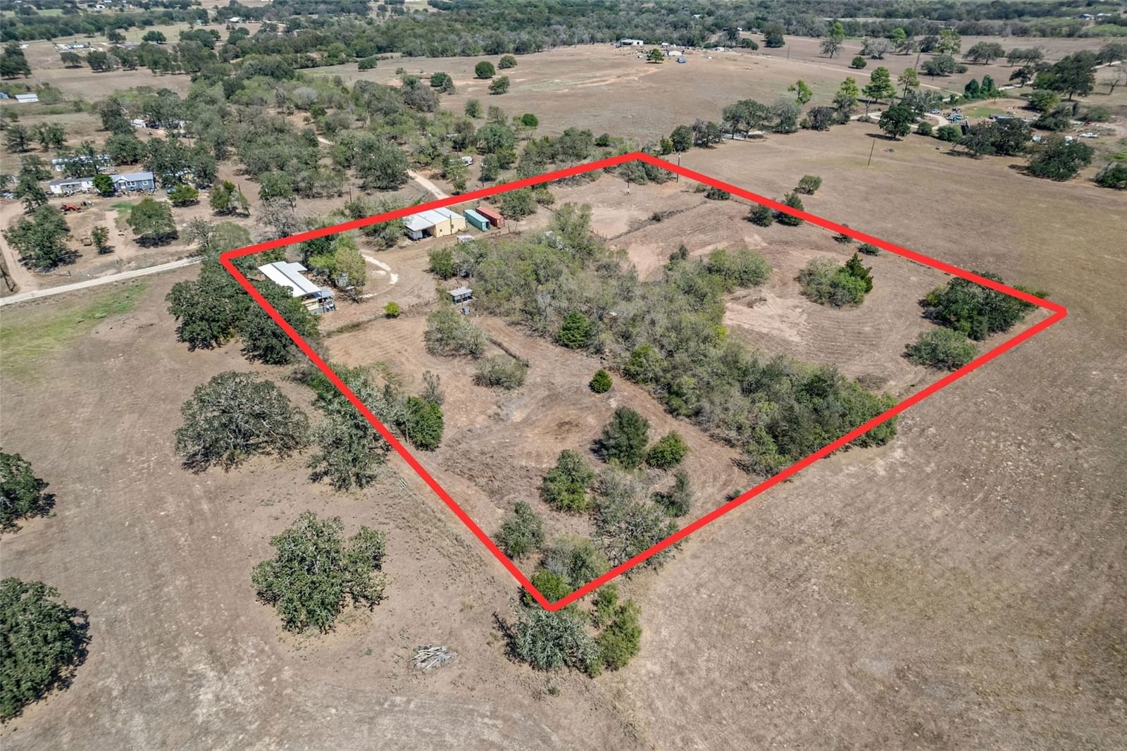 336 Boulder LN - Photo 1